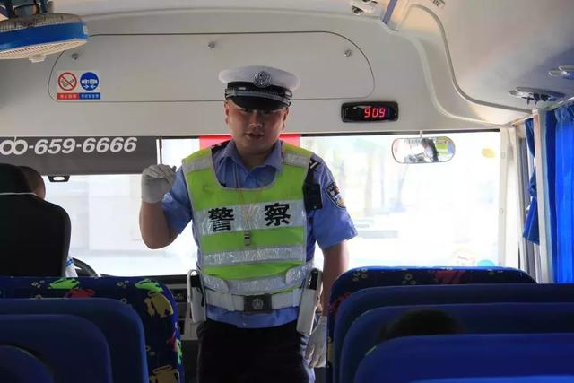 守護最“穩”校車,牢筑“安全防火墻” 守護最“穩”校車,牢筑“安全防火墻”