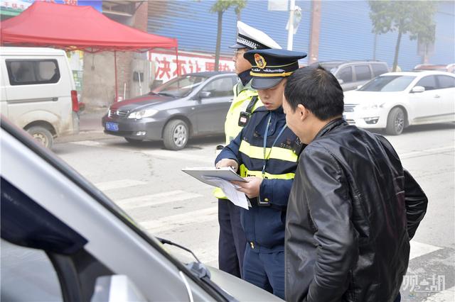 觀山湖區多部門聯合執法 整治打擊“黑校車”