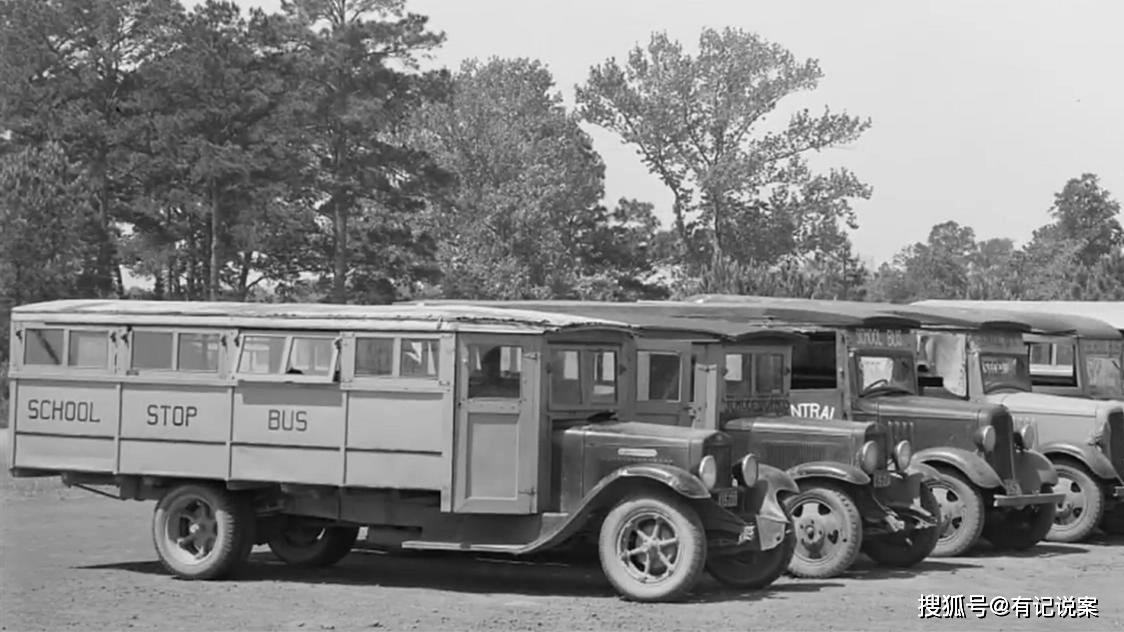 美國校車80年不變樣，無安全帶，卻安全70倍，2020年會變嗎