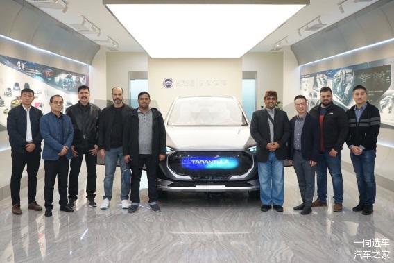 中東最大校車訂單花落誰家？186臺上汽MAXUS V80校車交付阿聯酋